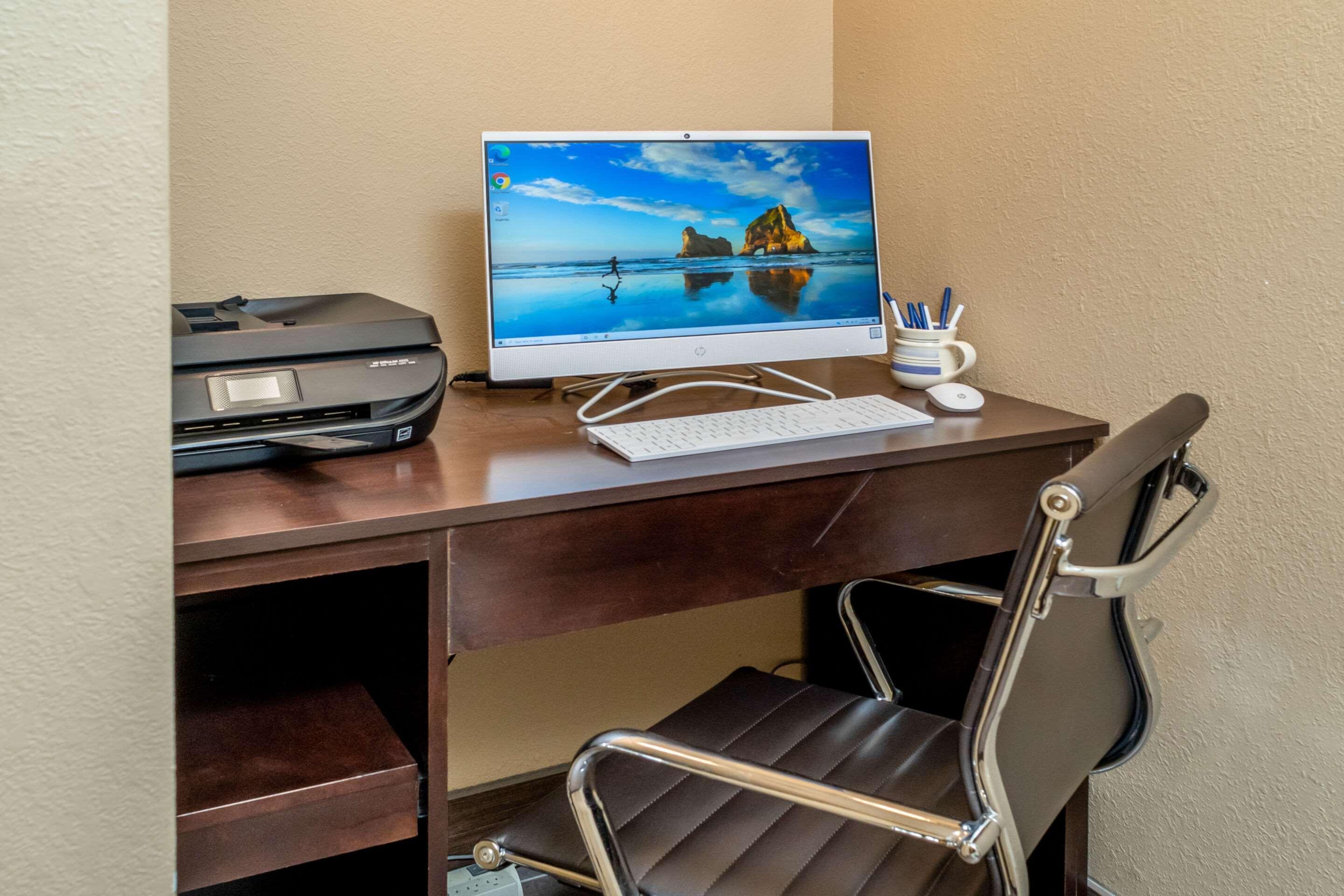 Comfort Inn & Suites Grundy Экстерьер фото